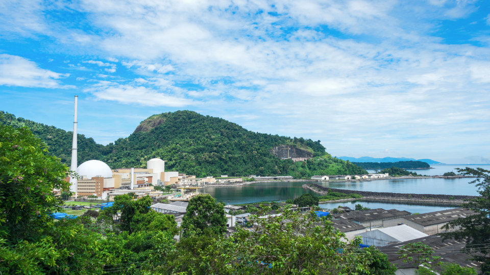 Angra 3: Uma usina de problemas
